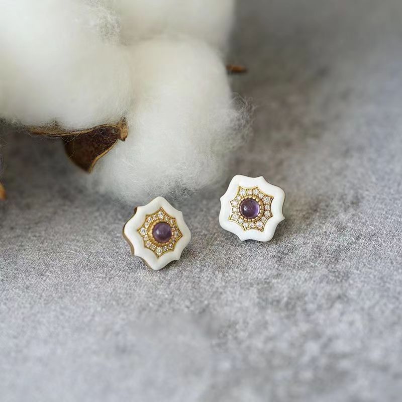 Elegant Earring for Every Occasion