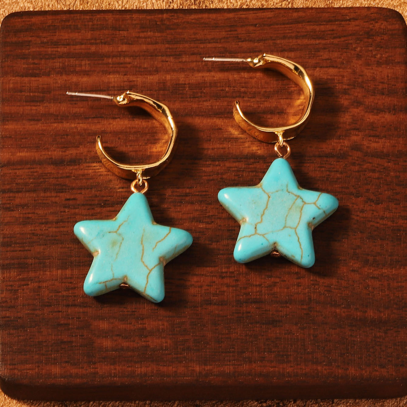 Classic Earring with Timeless Appeal