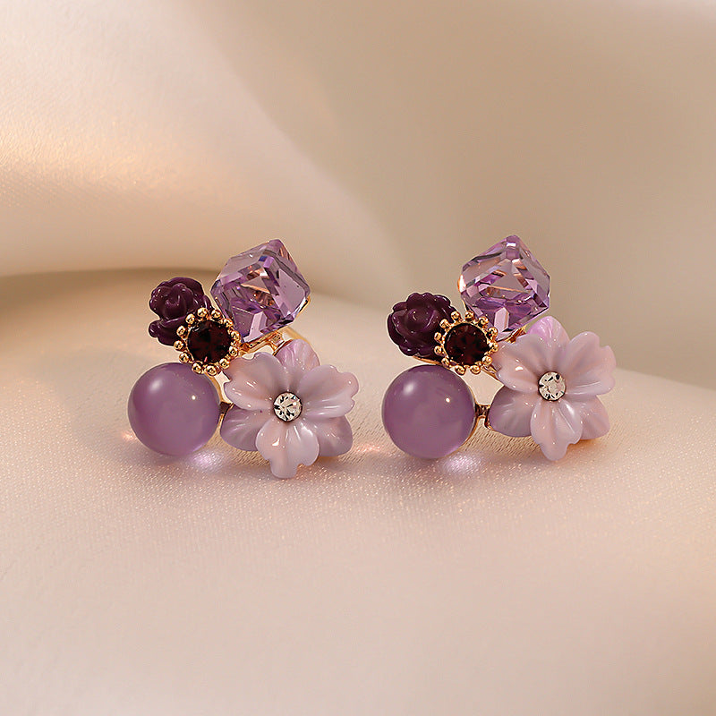 Beautiful Earring with Unique Style