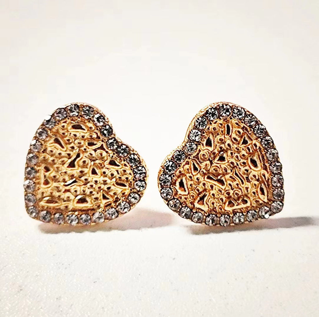 Elegant Earring for Every Occasion
