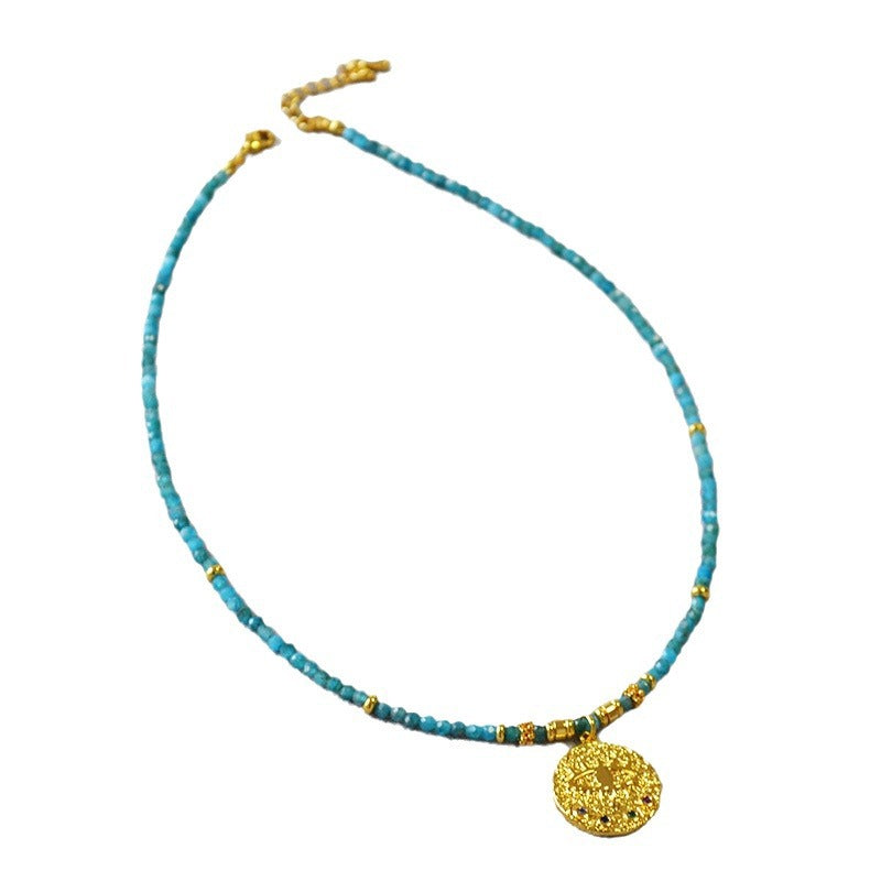 Romantic Gold Necklace for Special Moments