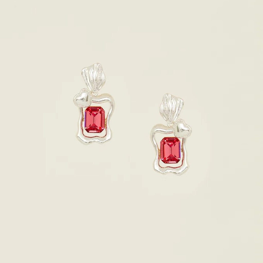 Romantic Earring for Special Moments