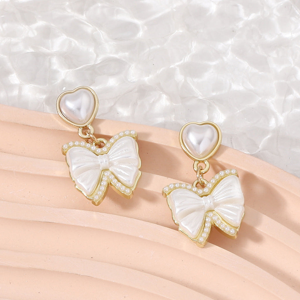 Delicate Artisan Gold Earring