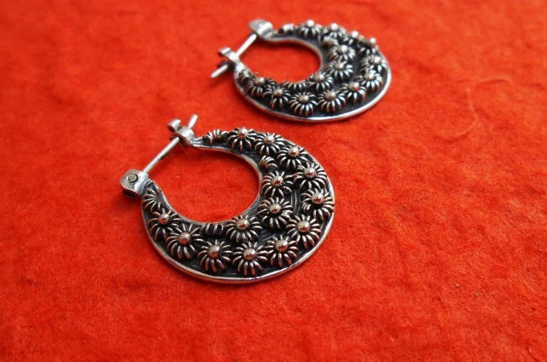 Elegant Earring for Every Occasion