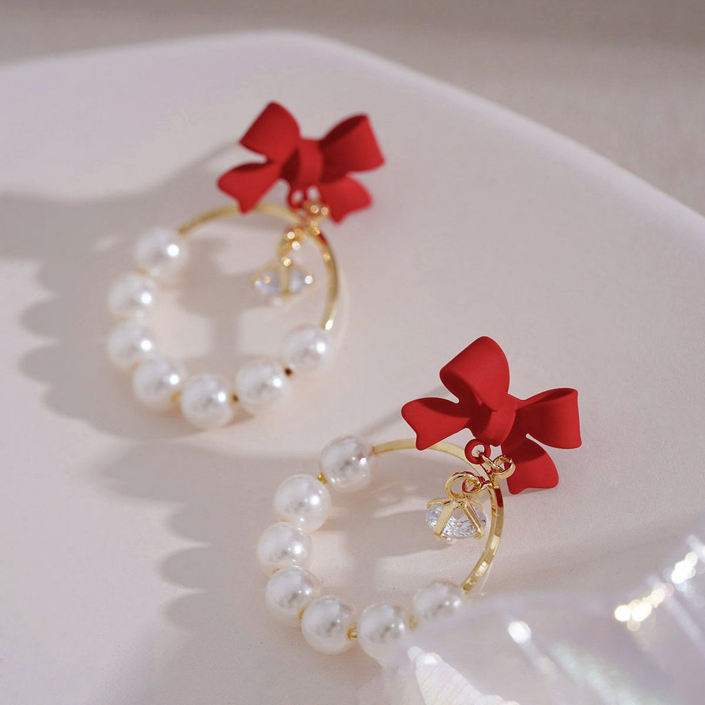 Stunning Pearl Earring for Daily Wear