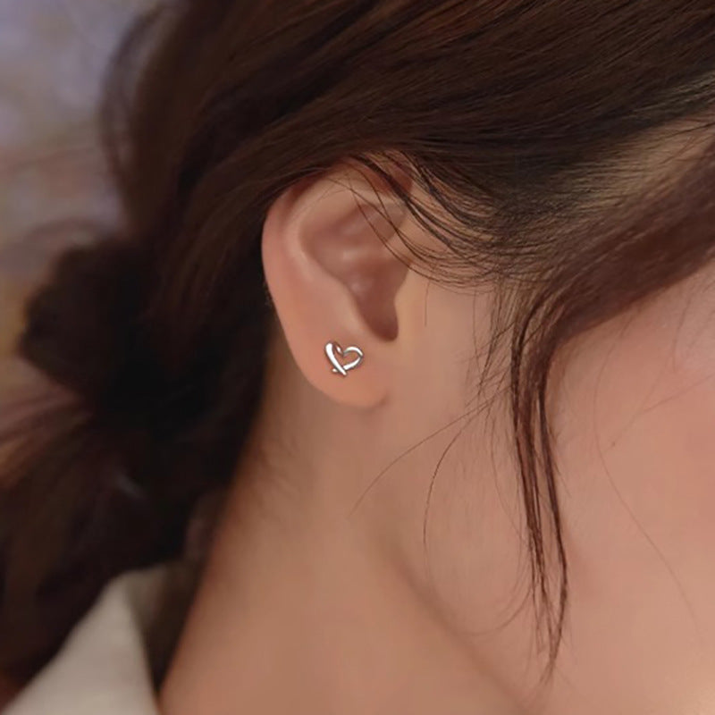 Classic Earring with Timeless Appeal