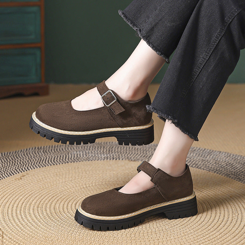 Graceful Orthopedic Shoes for Modern Look