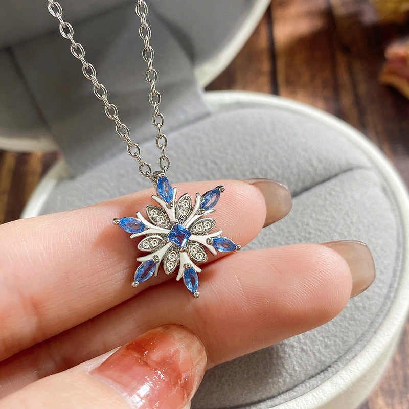 Charming Piece for Any Occasion
