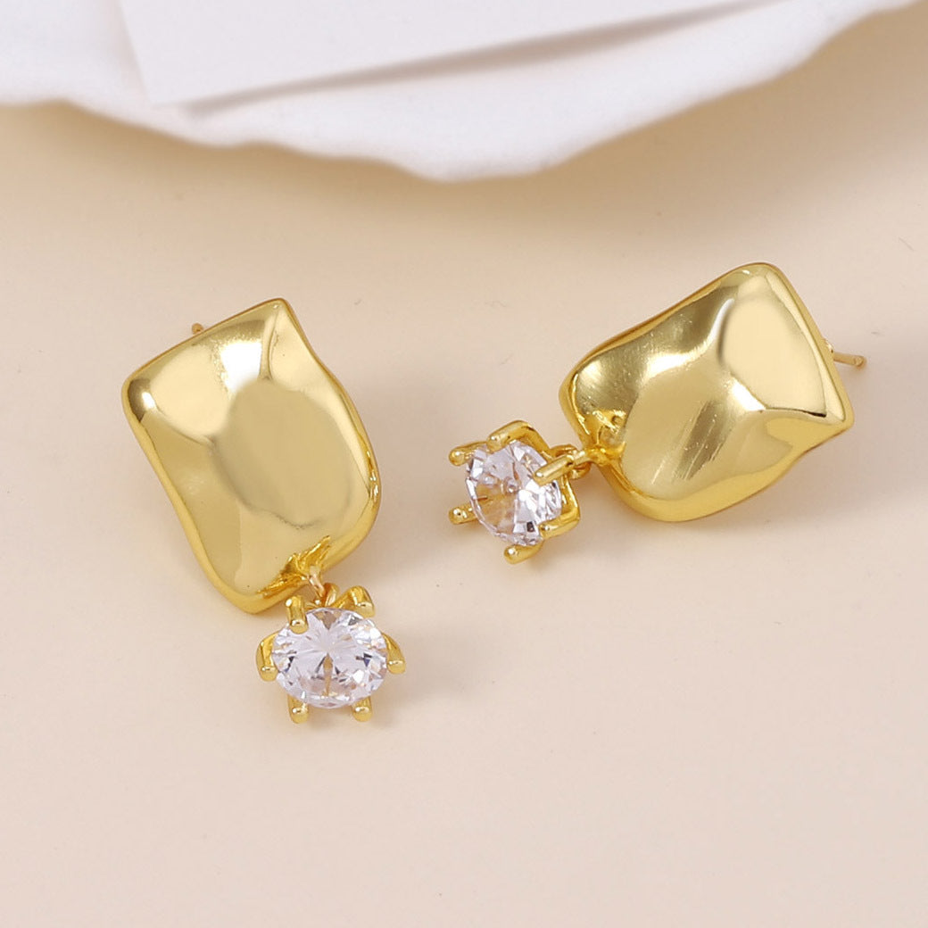 Beautiful Earring with Unique Style