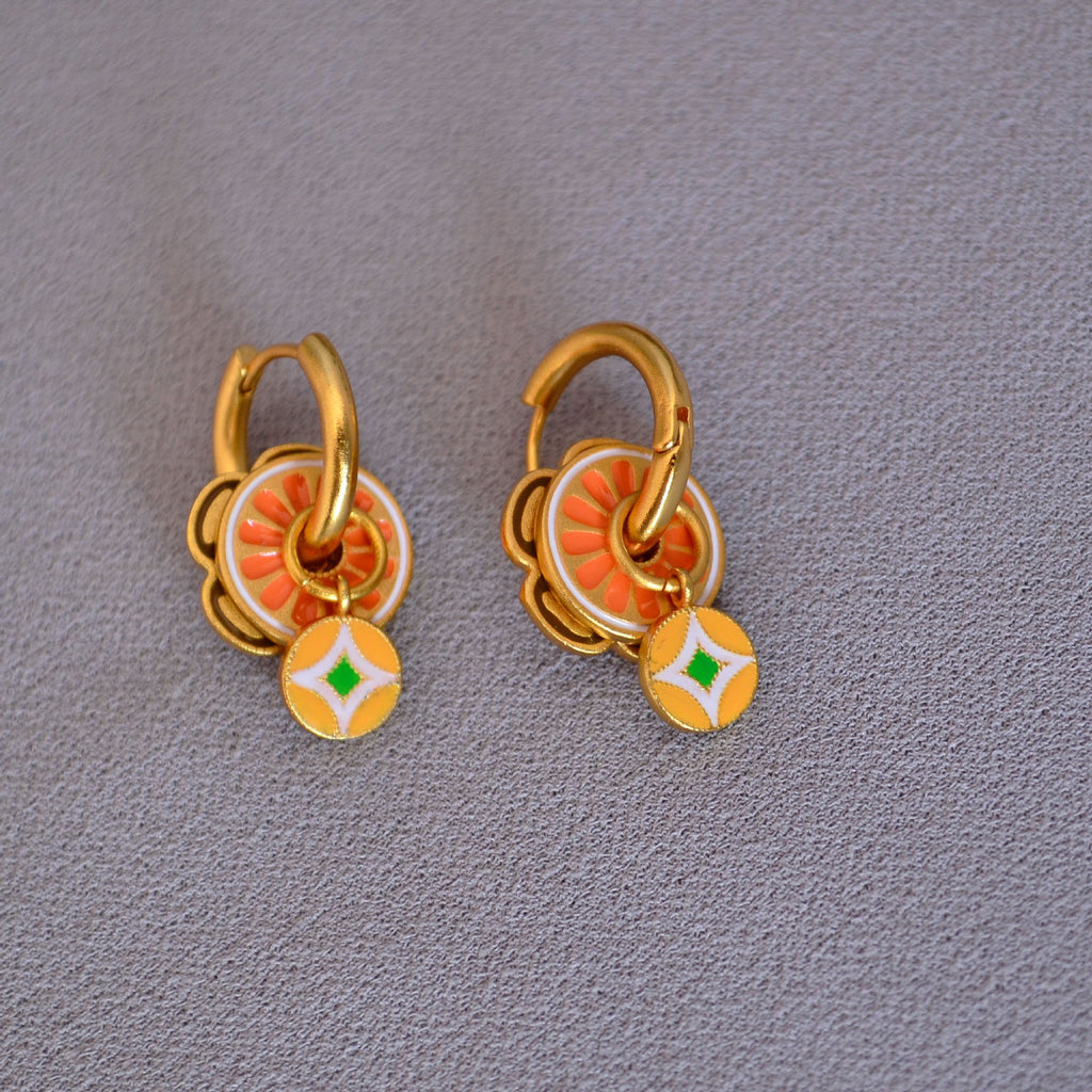 Delicate Artisan Gold Earring