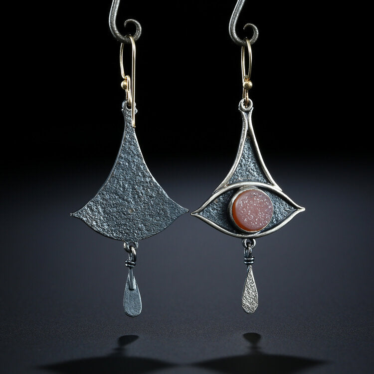 Charming Earring for Any Occasion