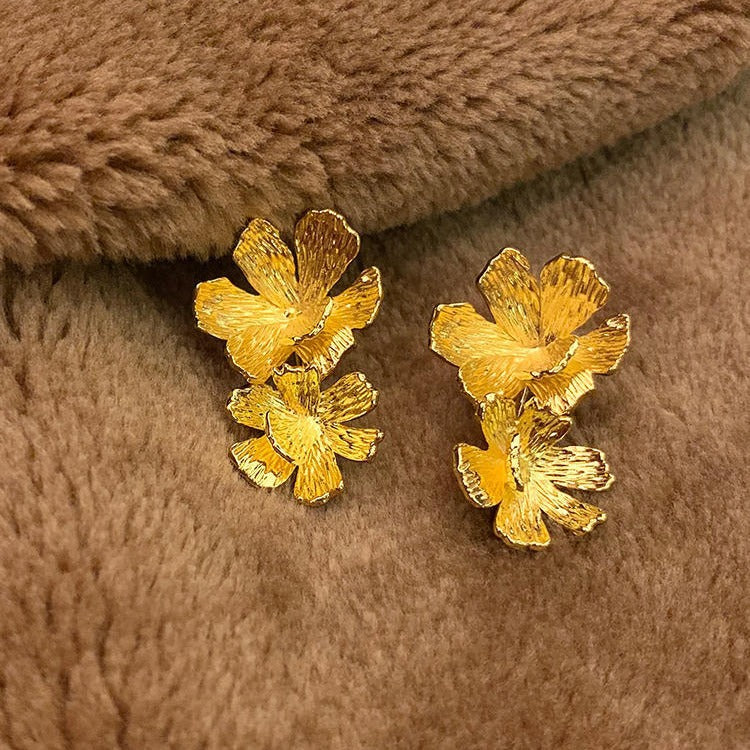Elegant Earring for Every Occasion
