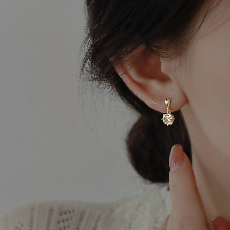 Classic Earring with Timeless Appeal