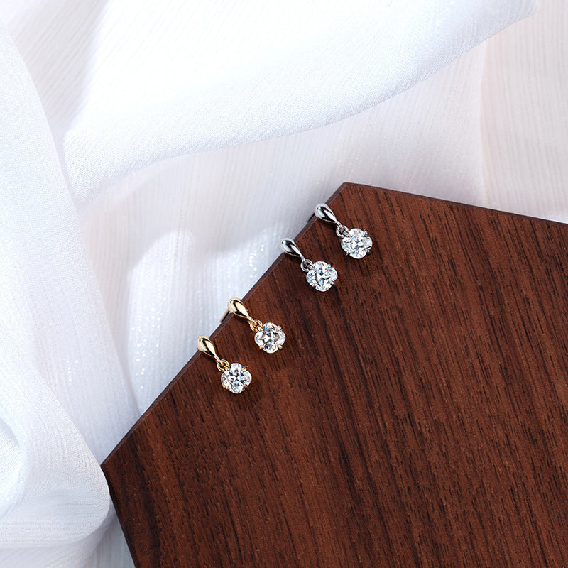 Classic Earring with Timeless Appeal