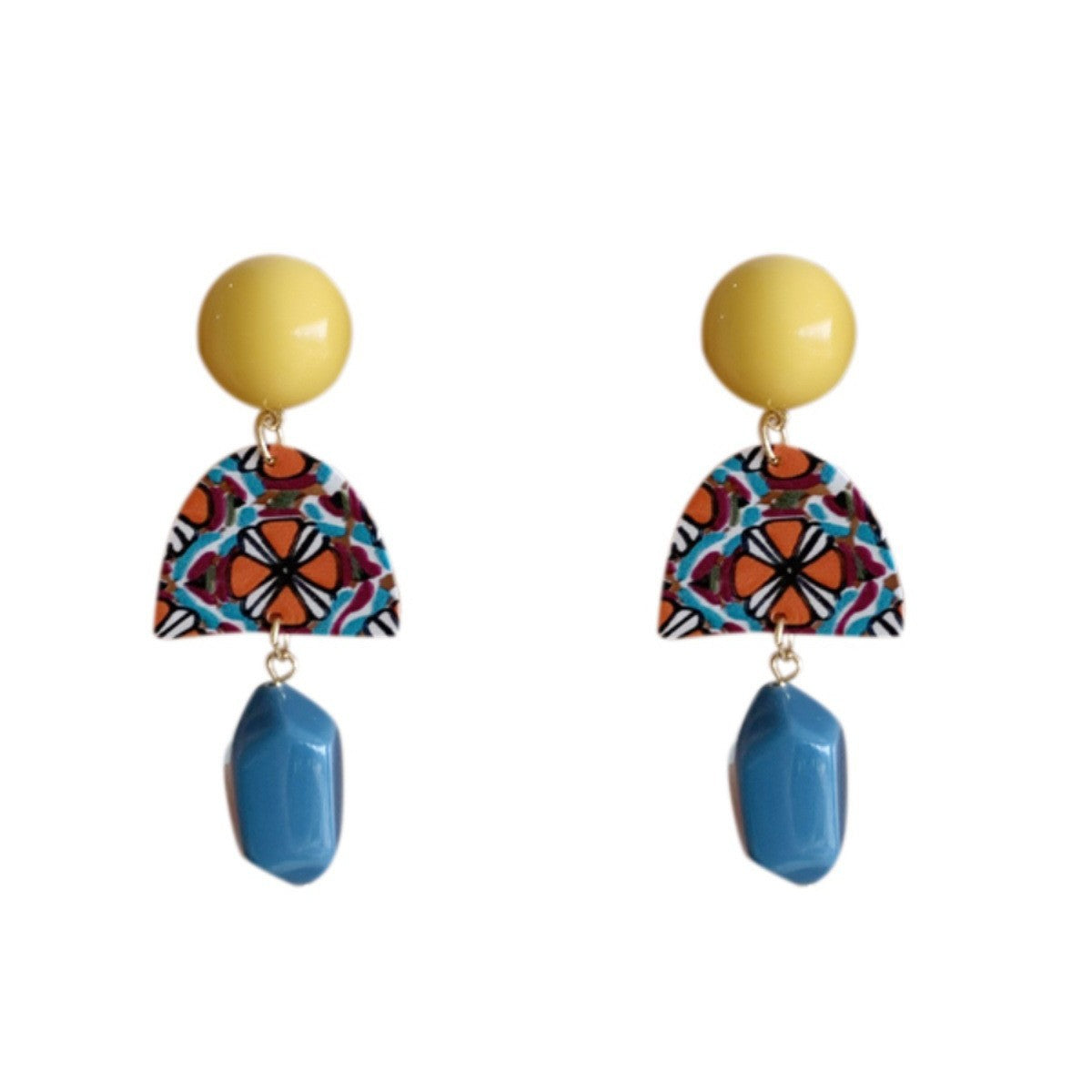 Charming Earring for Any Occasion