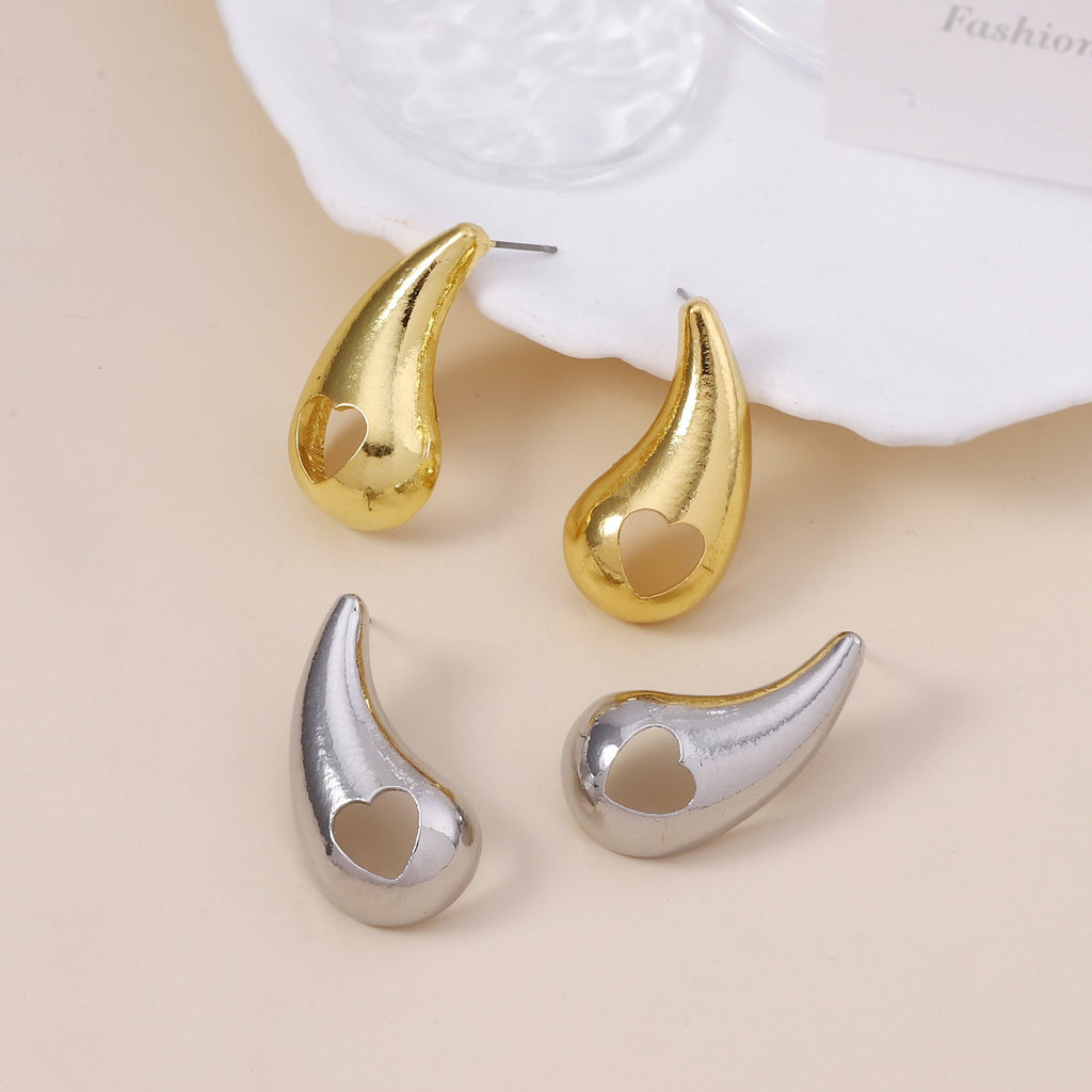 Romantic Earring for Special Moments