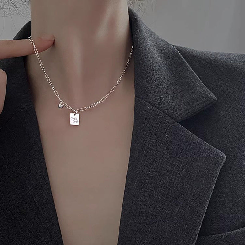 Stunning Necklace for Daily Wear