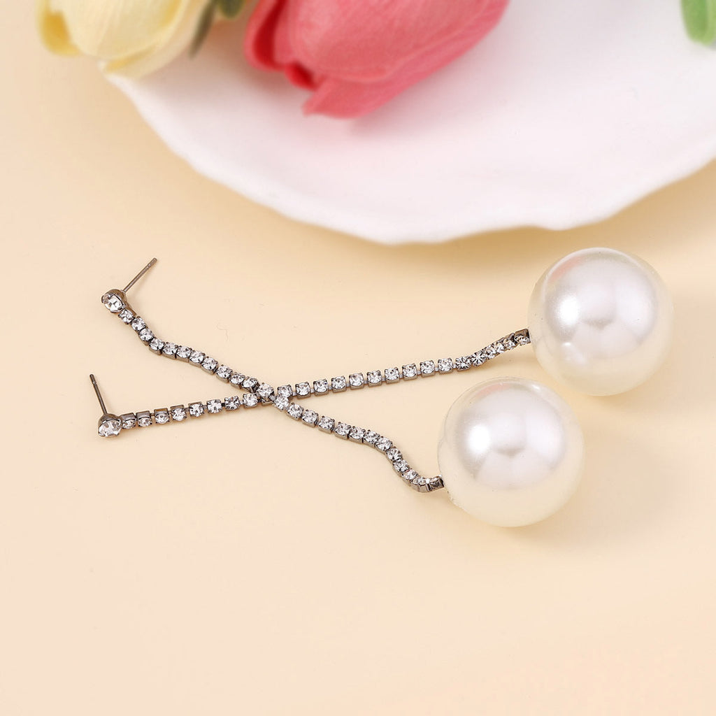 Stunning Pearl Earring for Daily Wear
