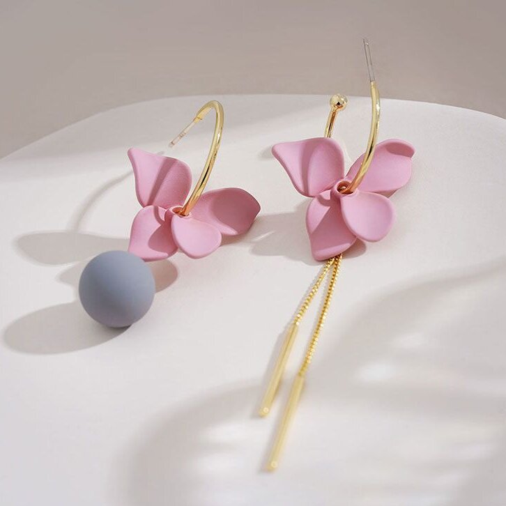 Romantic Earring for Special Moments