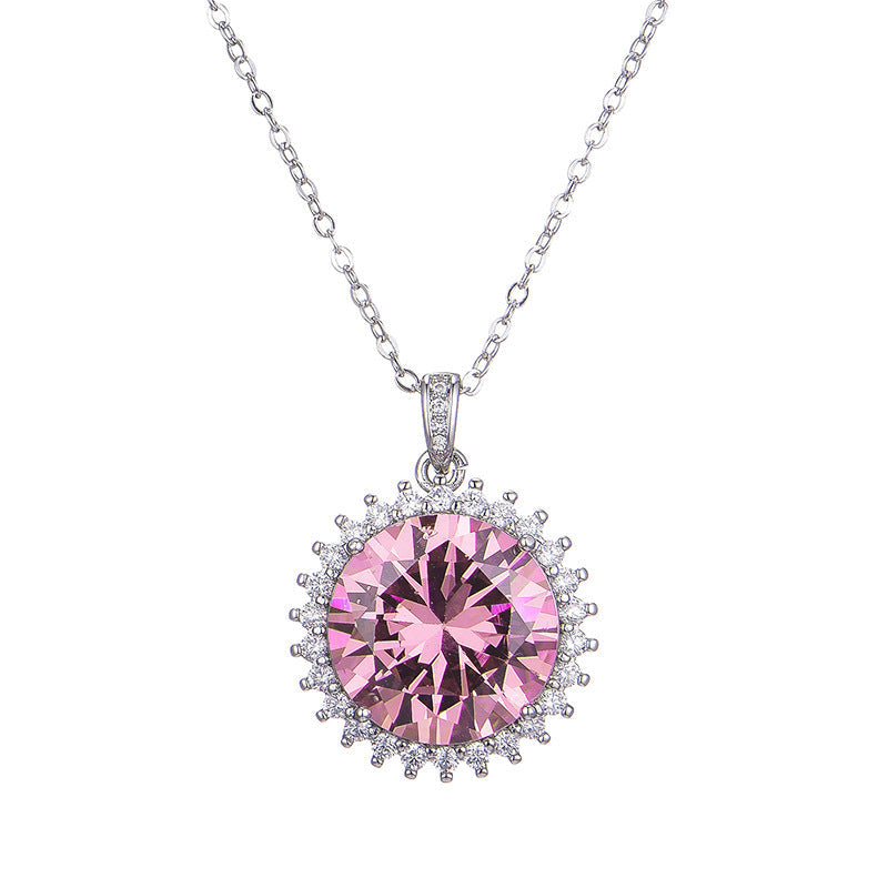 Elegant Gold Necklace for Every Occasion