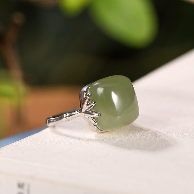 Elegant Silver Ring for Every Occasion