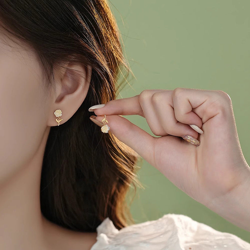Stunning Earring for Daily Wear