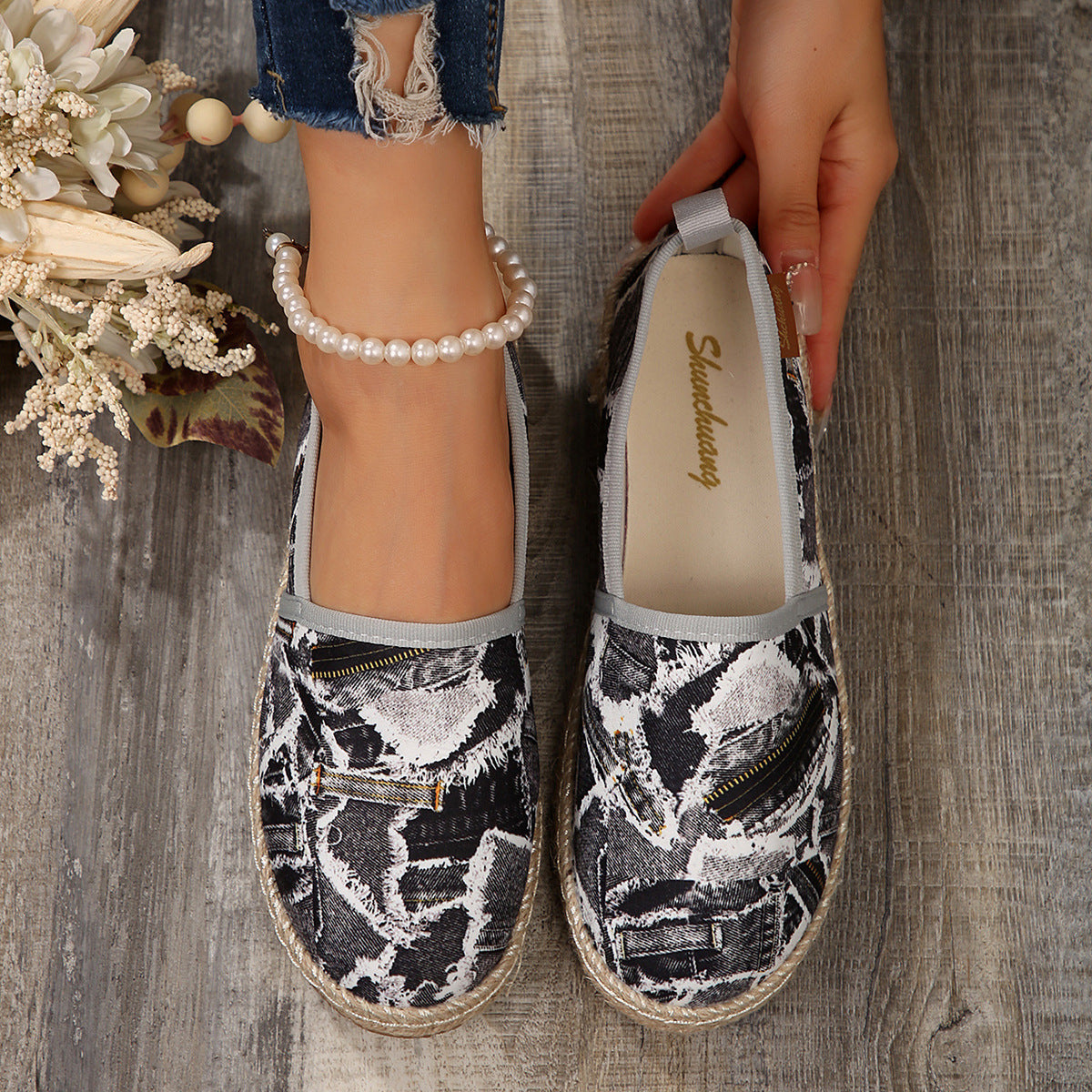 Beautifully Crafted Orthopedic Shoes