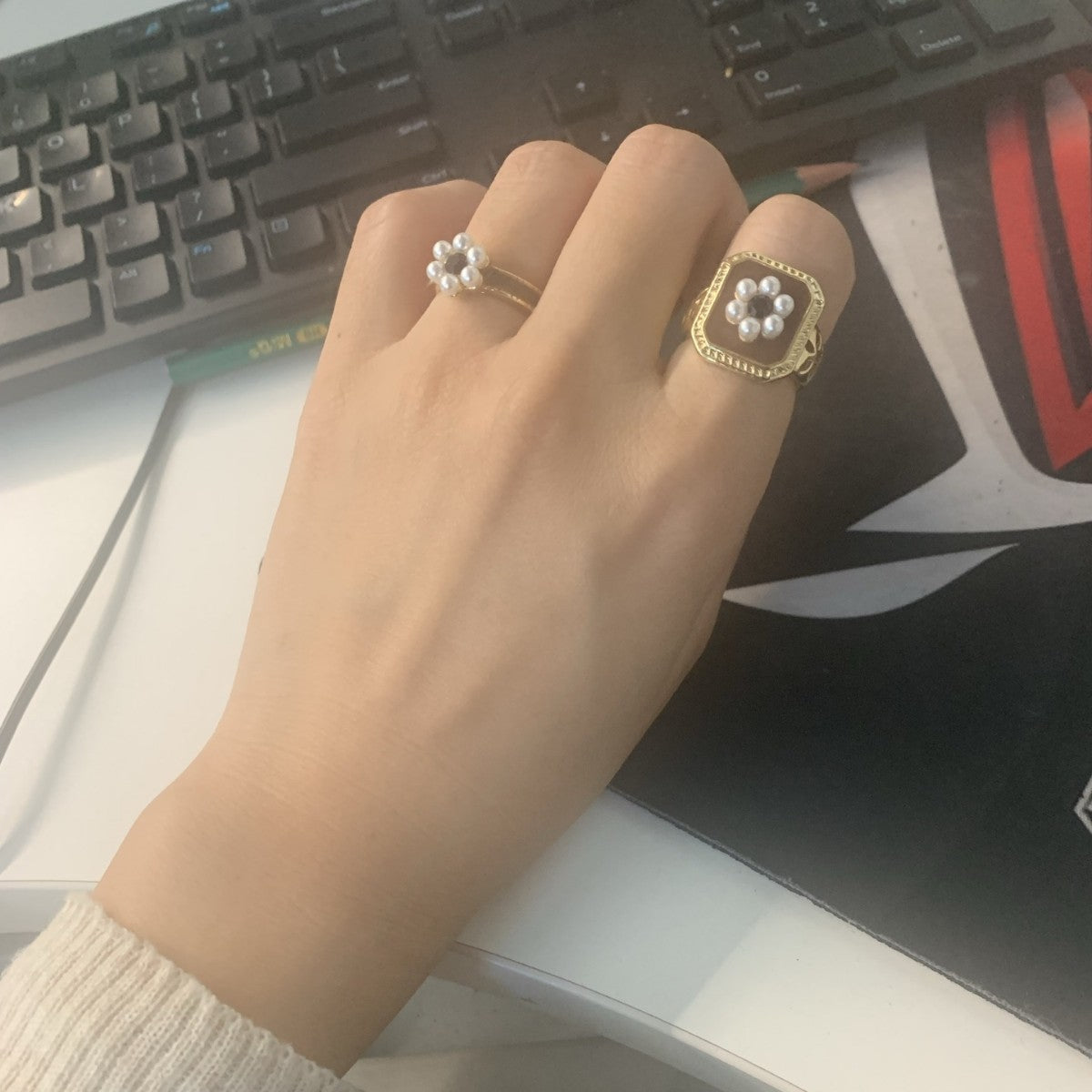 Romantic Gold Ring for Special Moments