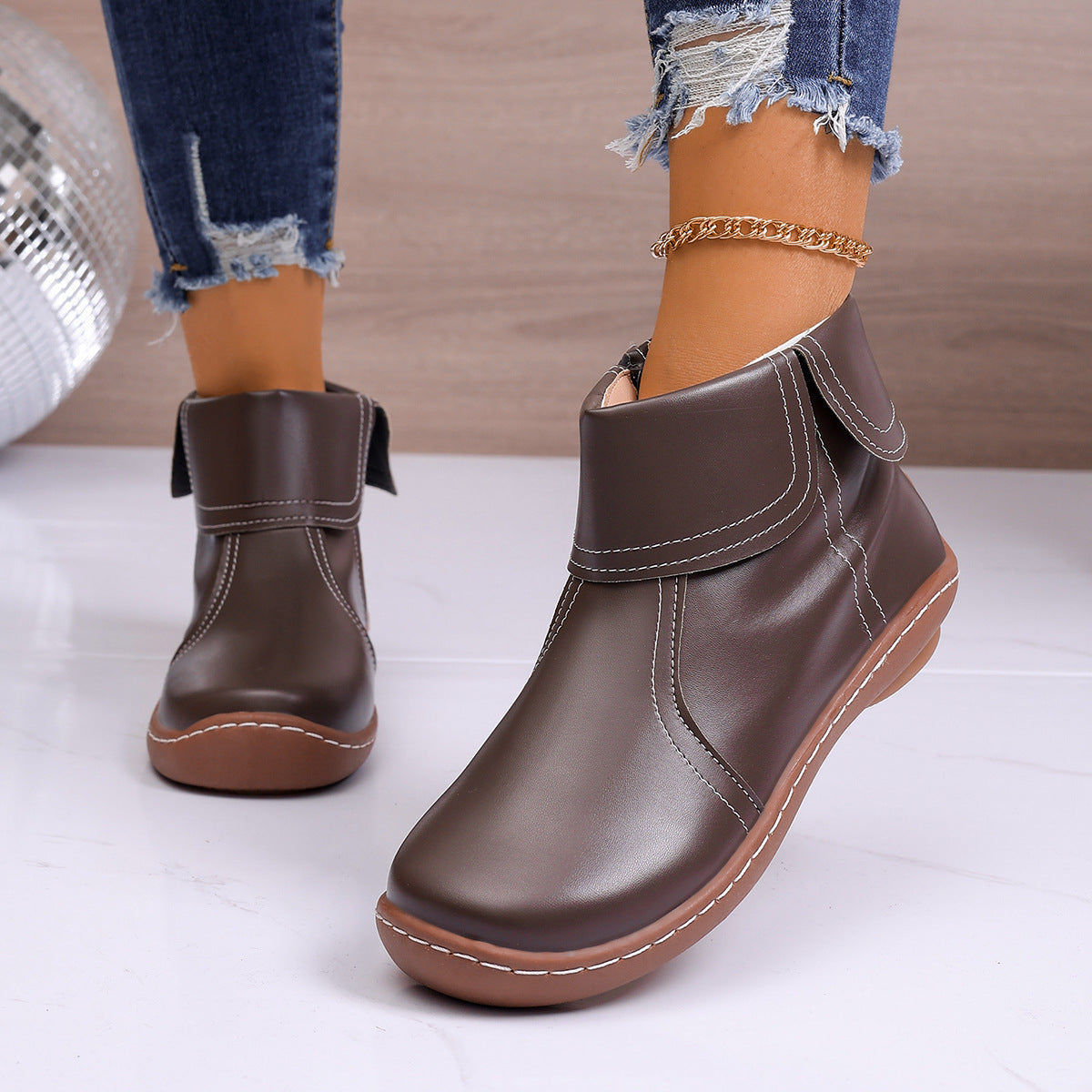 Graceful Orthopedic Boots for Modern Look
