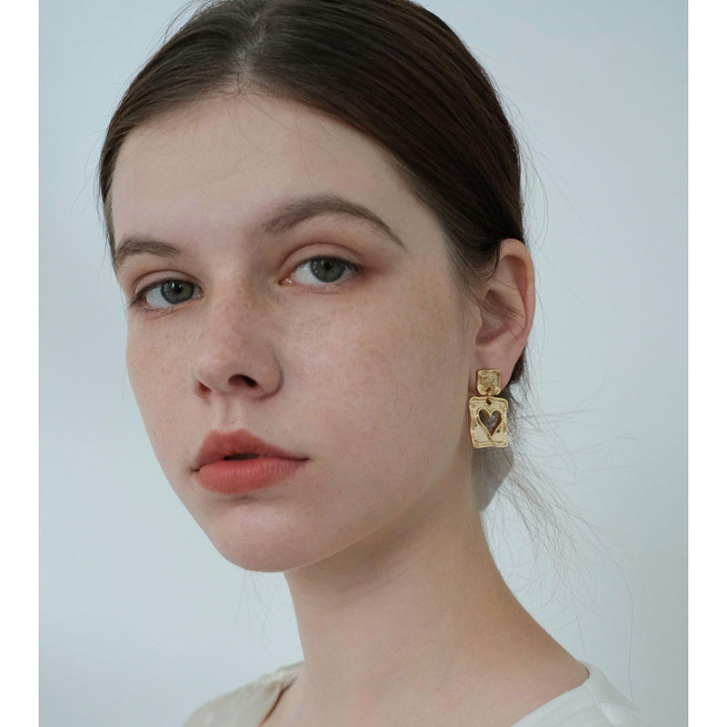 Elegant Silver Earring for Every Occasion
