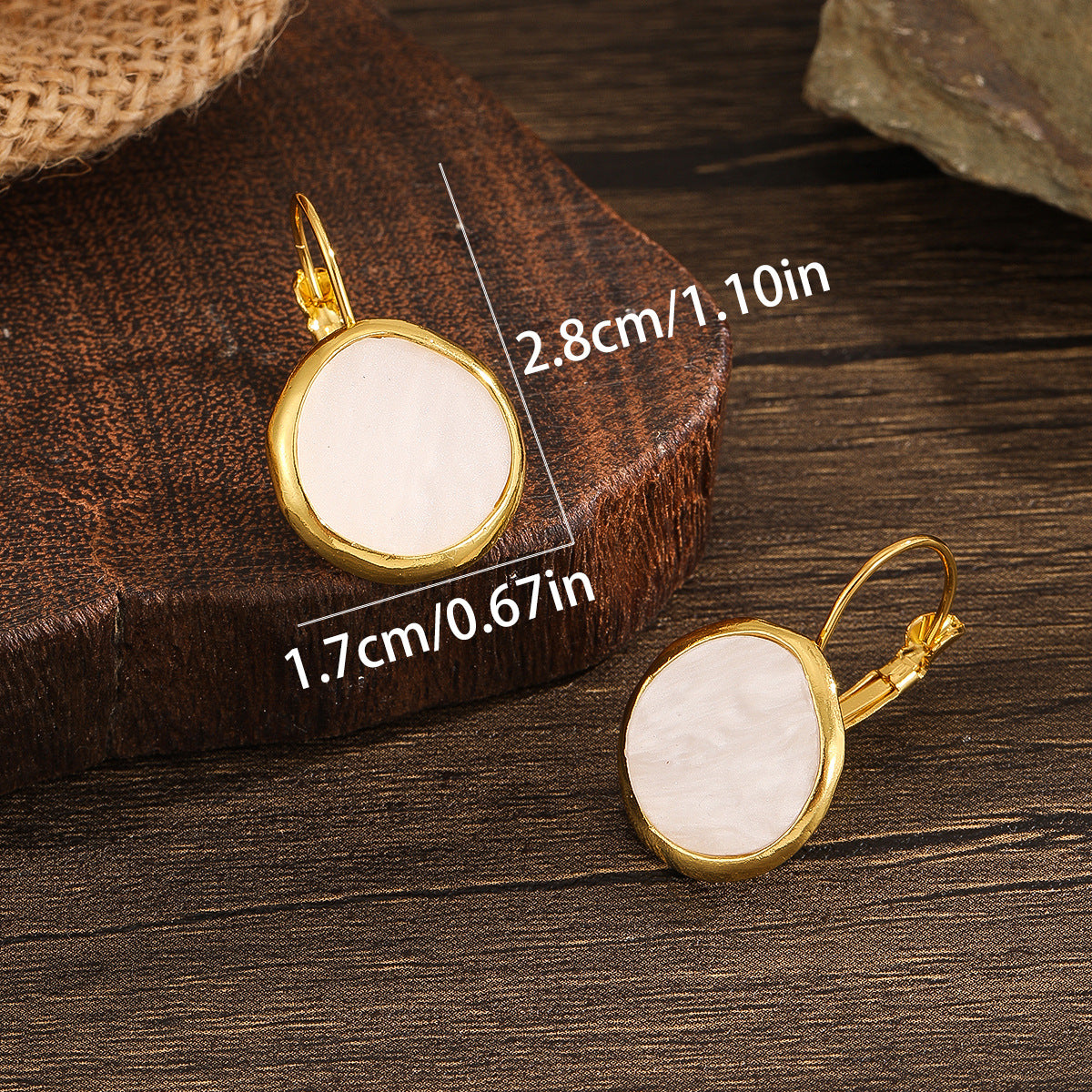 Charming Earring for Any Occasion