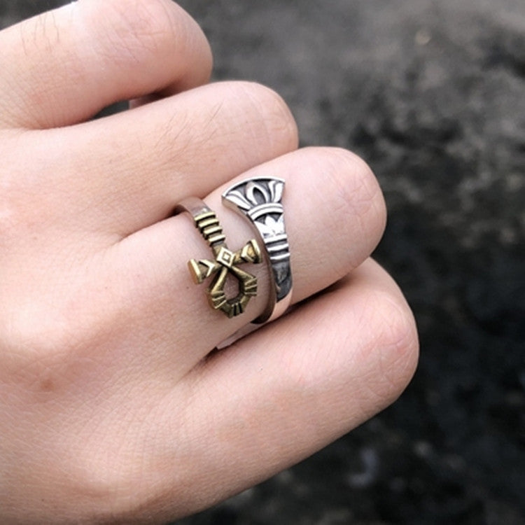 Classic Silver Ring with Timeless Appeal