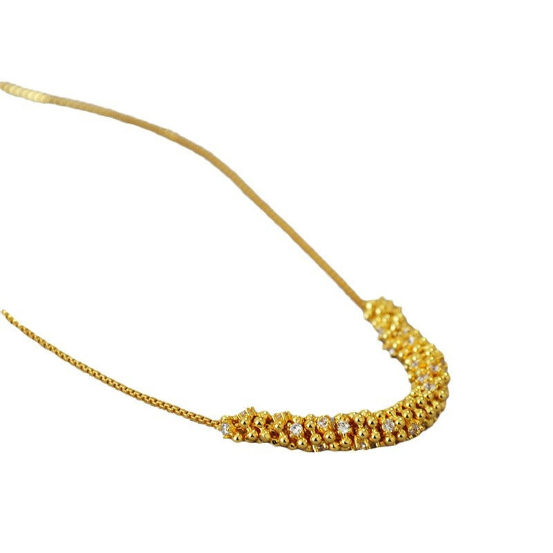 Elegant Gold Necklace for Every Occasion