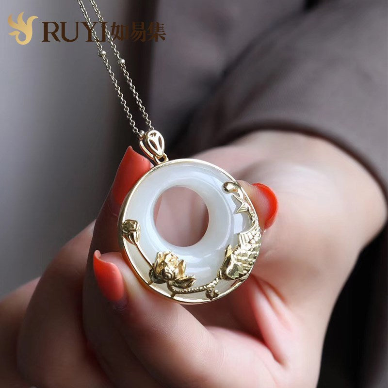 Stunning Silver Necklace for Daily Wear
