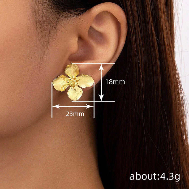 Classic Earring with Timeless Appeal