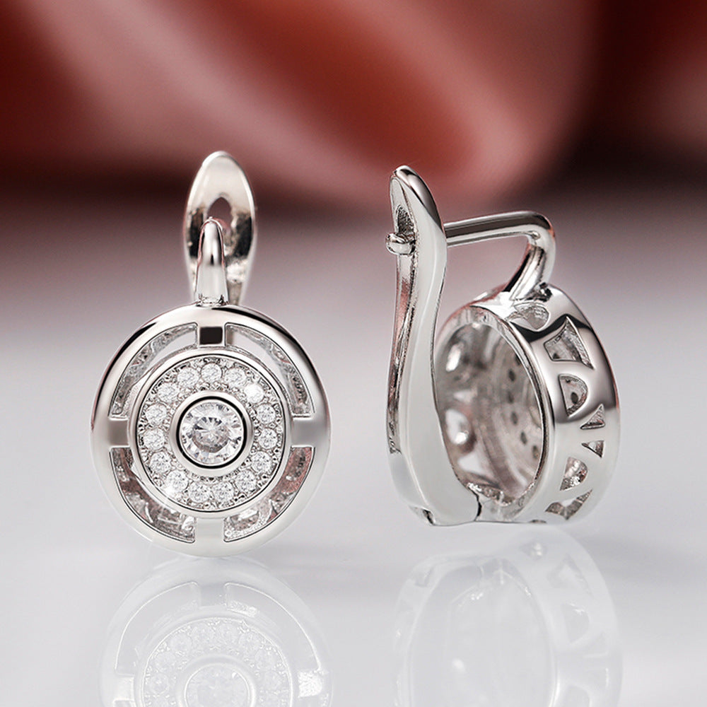 Elegant Earring for Every Occasion