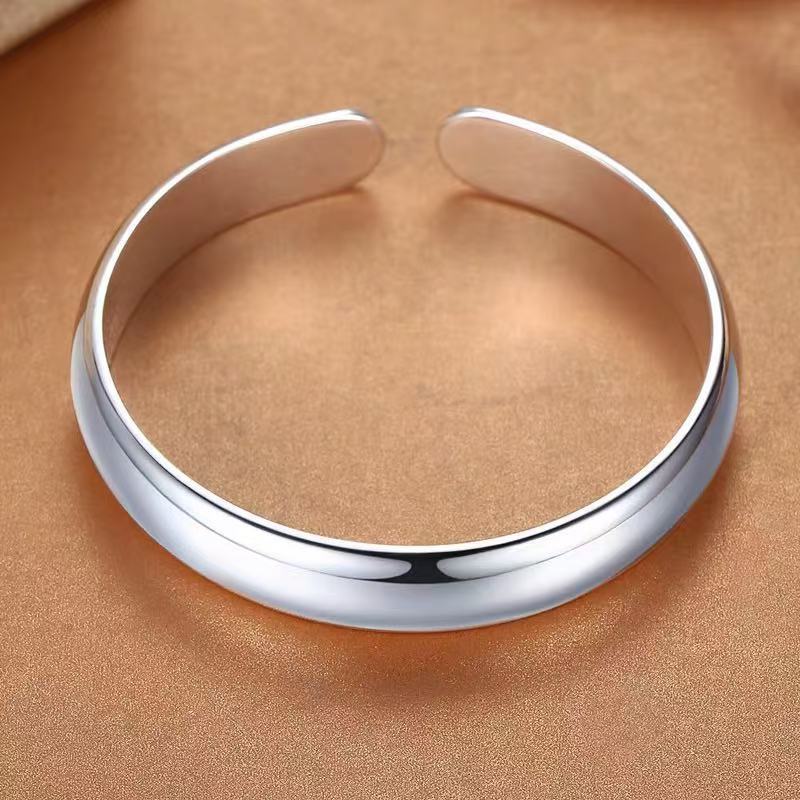 Vintage Handmade Silver Bracelet
