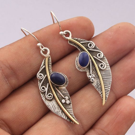 Charming Earring for Any Occasion