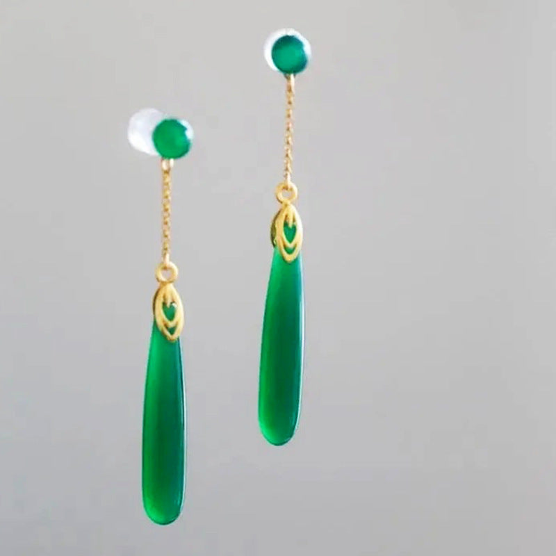 Elegant Silver Earring for Every Occasion