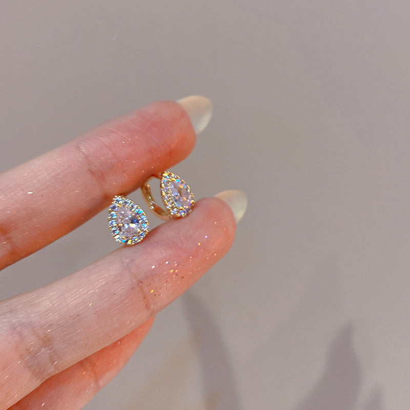 Romantic Earring for Special Moments