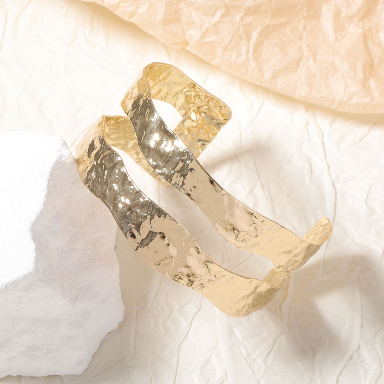 Classic Bracelet with Timeless Appeal