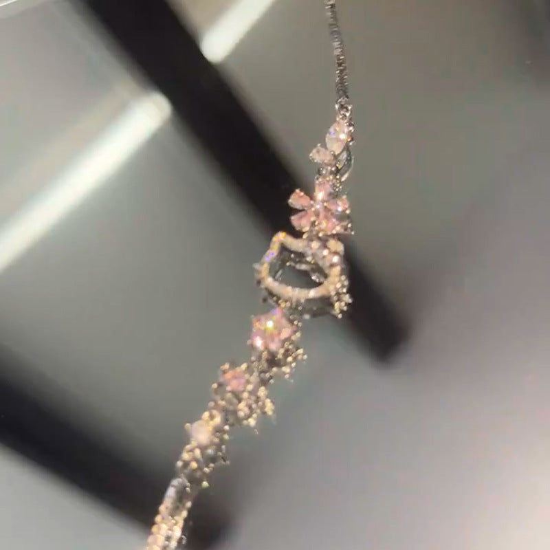 Charming Piece for Any Occasion