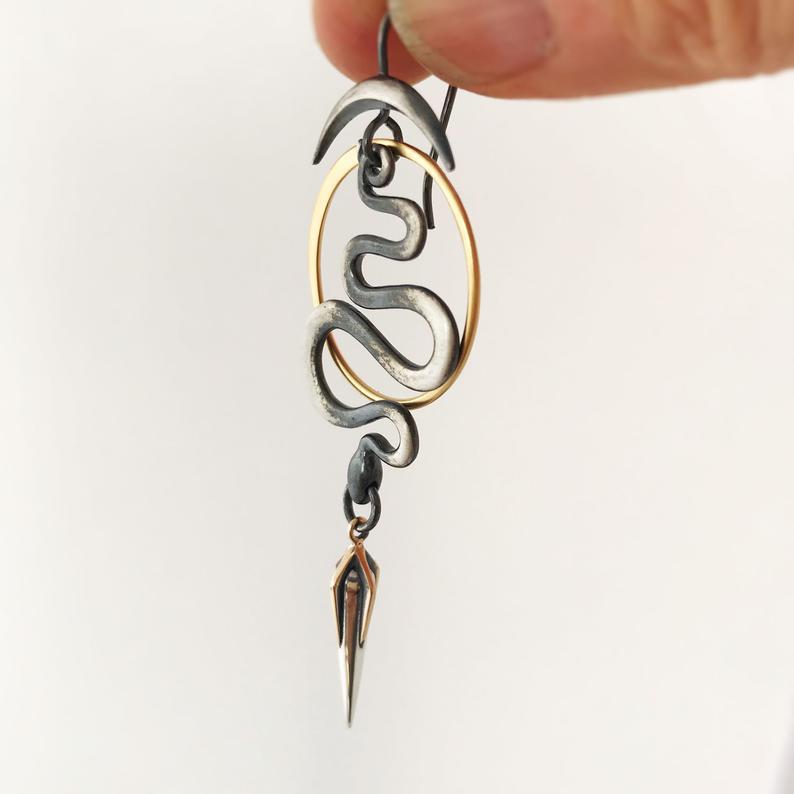 Charming Earring for Any Occasion