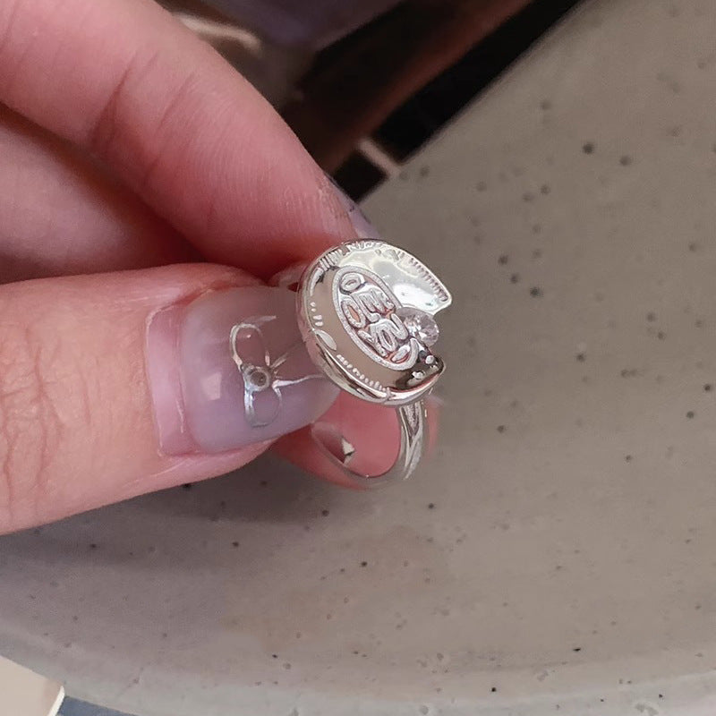 Beautiful Ring with Unique Style
