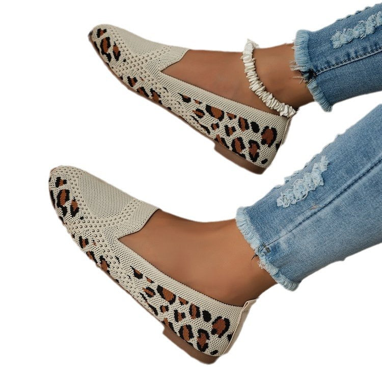 Chic Orthopedic Shoes with Unique Design