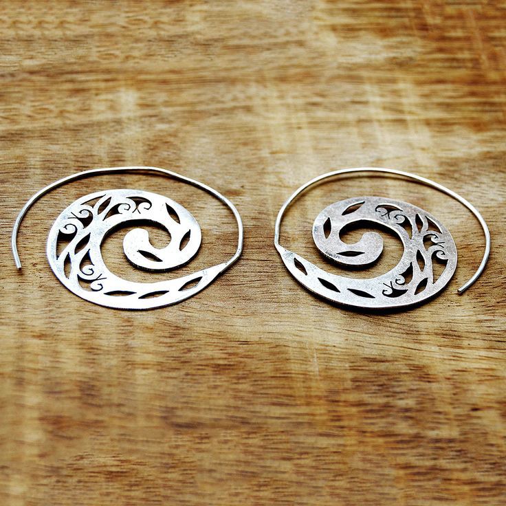 Vintage Handmade Earring