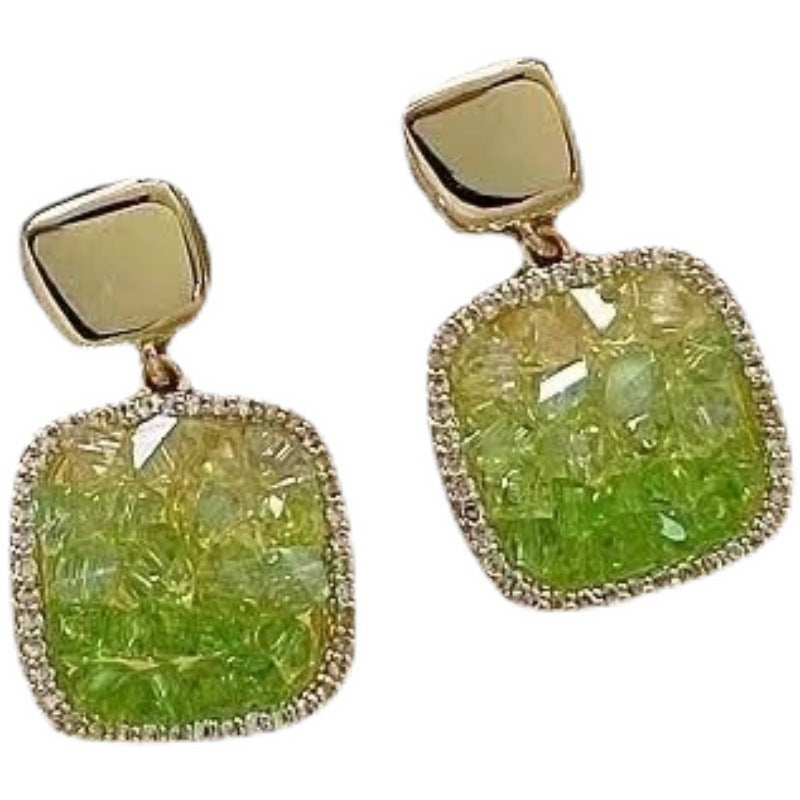 Classic Earring with Timeless Appeal