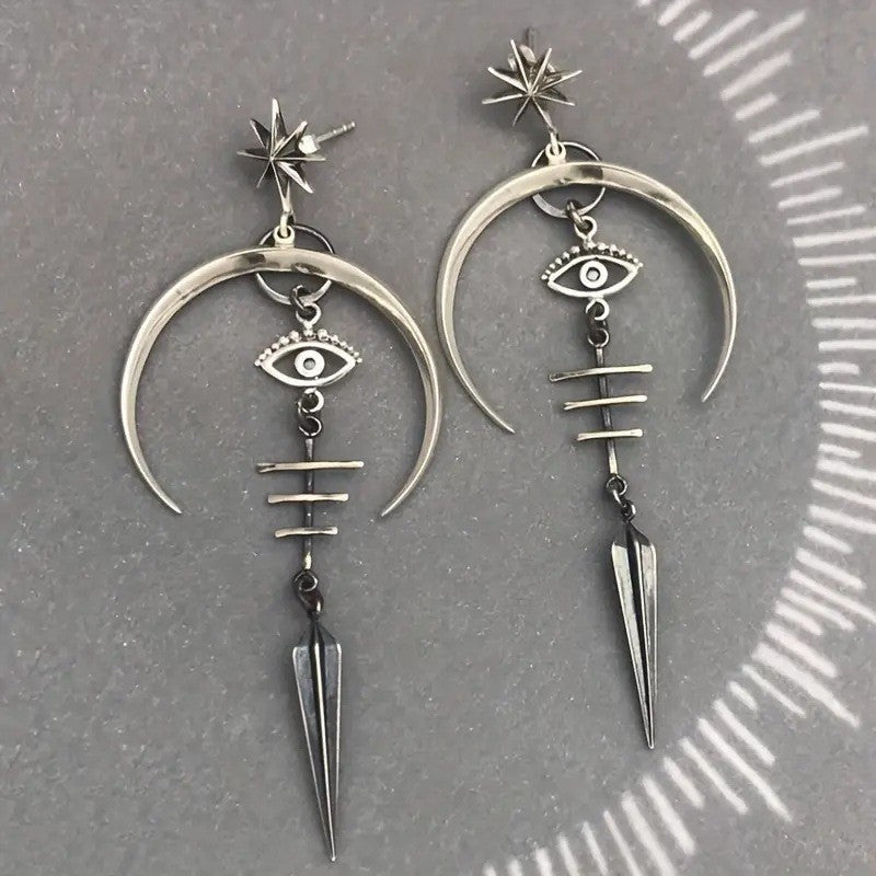 Charming Earring for Any Occasion