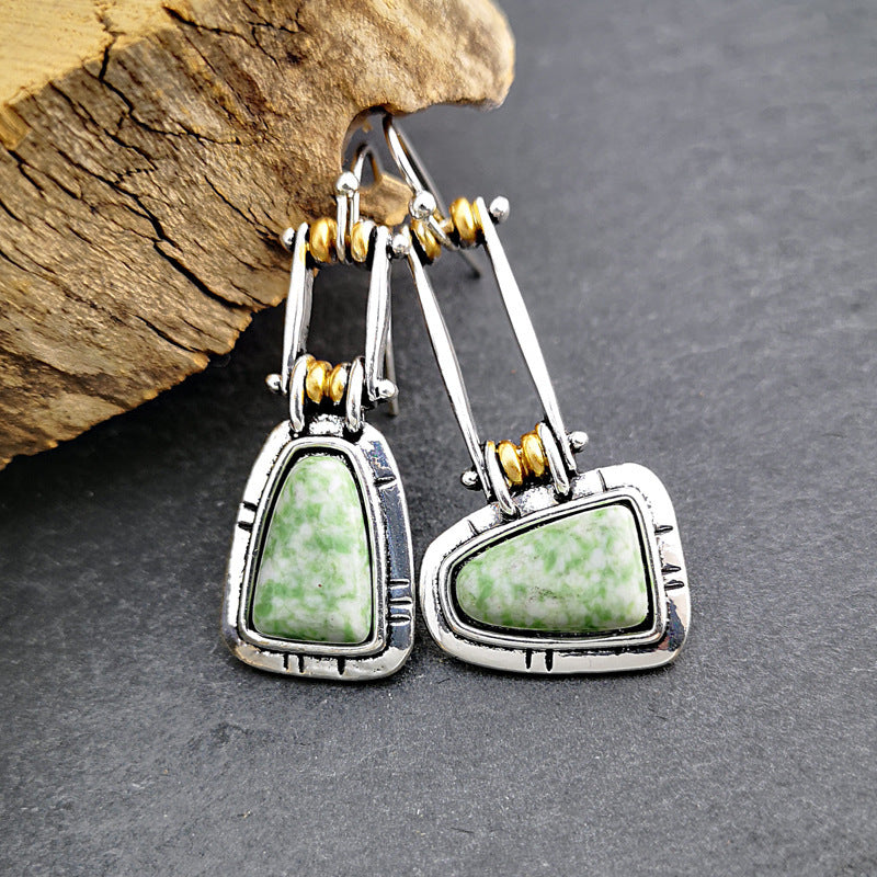 Classic Earring with Timeless Appeal