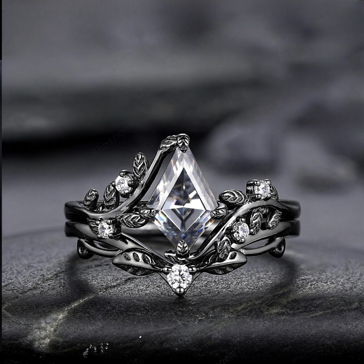 Classic Ring with Timeless Appeal